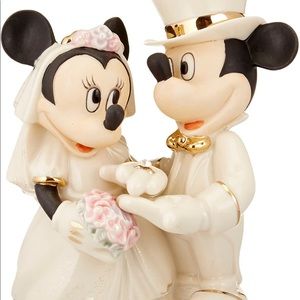 Lenox Disney's Showcase Minnie's Dream Wedding